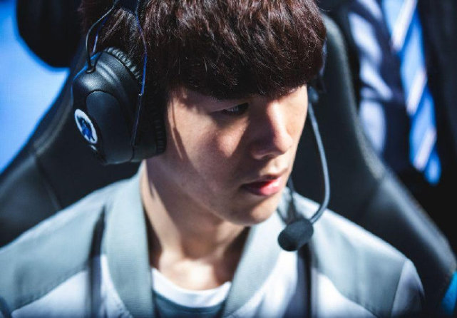 他们代表了 他们代表了