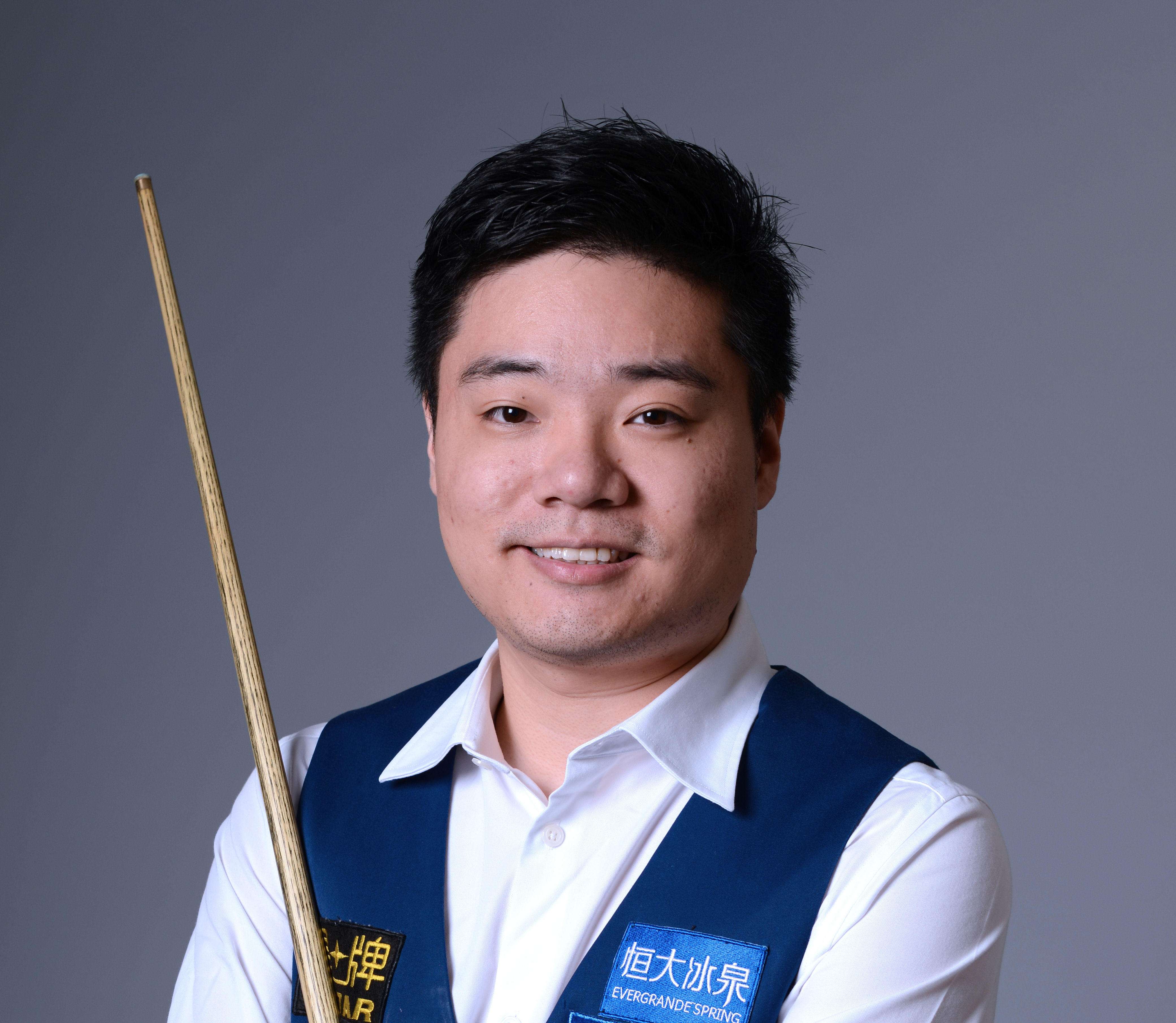 色彩丰富的 色彩丰富的