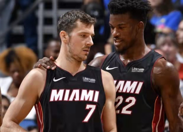 角色职责更 角色职责更